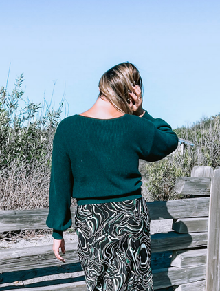 Green Scott Twisted Front V-Neck Cropped Knit Sweater