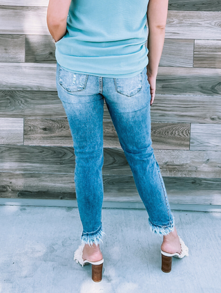 Distressed Ankle Skinny Jeans