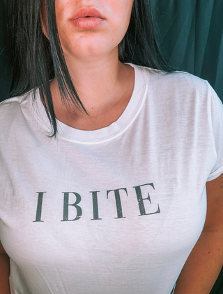 I Bite Vintage T-Shirt
