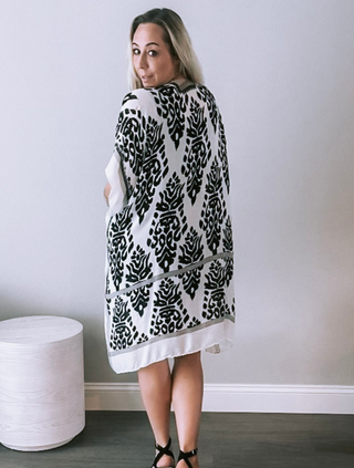 Aztec Black and White Kimono – Goujee Boutique