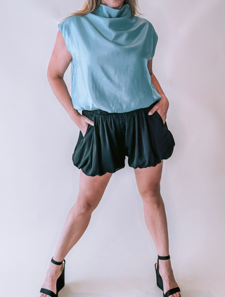Black High-Rise Balloon Shorts