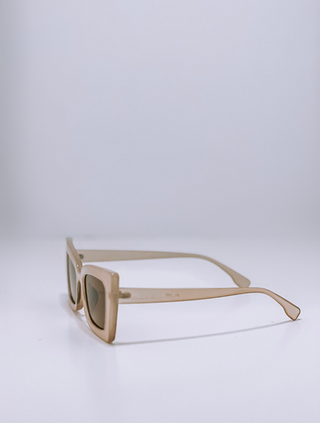 GOUJĒBĒ Cat Eye Frame Sunglasses