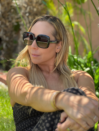 GOUJĒBĒ Oversized Frame Sunglasses