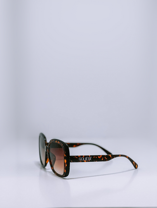 GOUJĒBĒ Oversized Frame Sunglasses